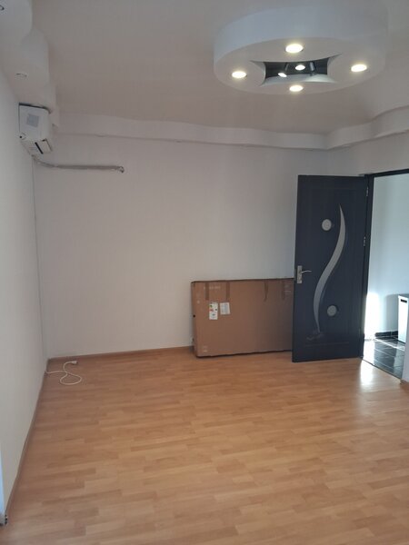 Crangasi, Lacul Morii.